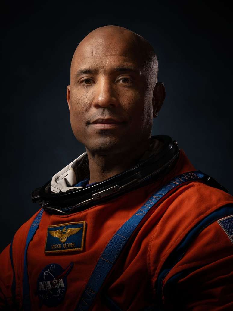 Victor Glover foi selecionado para a missão Artemis II (Imagem: Reprodução/NASA)