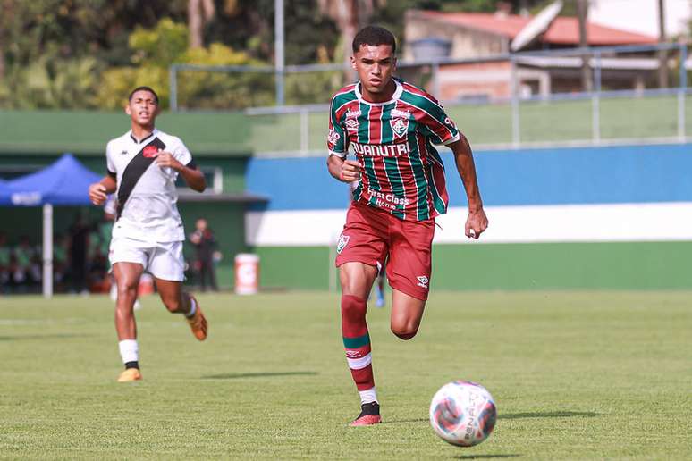 Deu Flu no primeiro jogo da final do Estadual Sub-17, disputado no Nilvaldo Pereira –