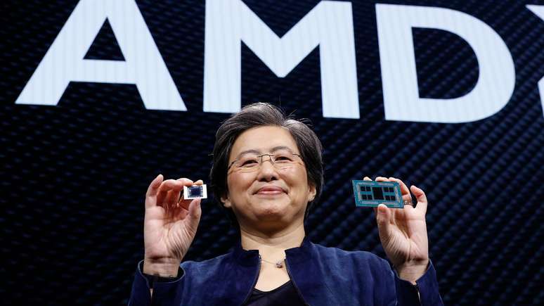 AMD confirms MI300 accelerator products for December