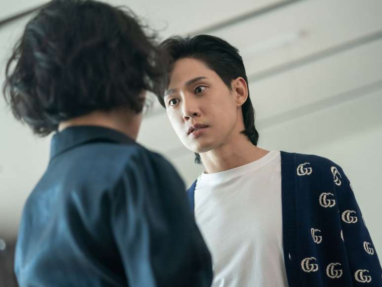 Park Sung-hoon interpreta um dos agressões no dorama, o jovem Jeon Jae-Jun.