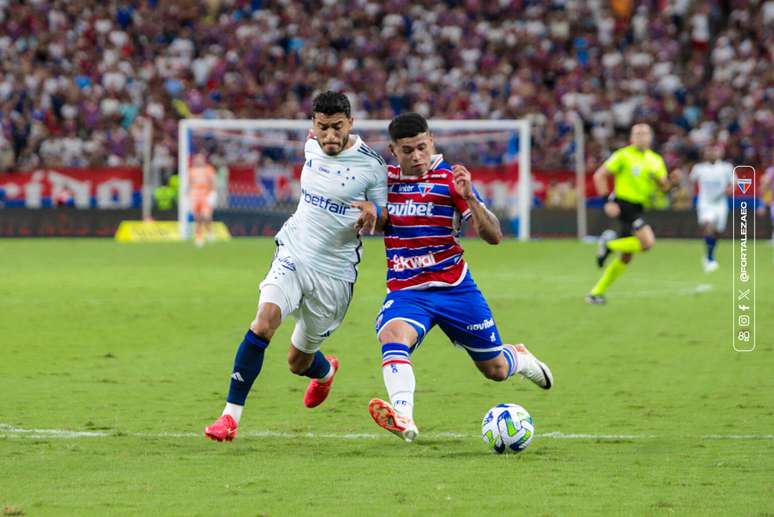 Brasileirão tem jogos atrasados decisivos no meio de semana