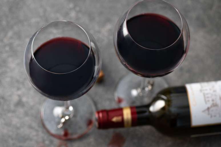 Red wine headache? Scientists find suspicious substance Gossipify