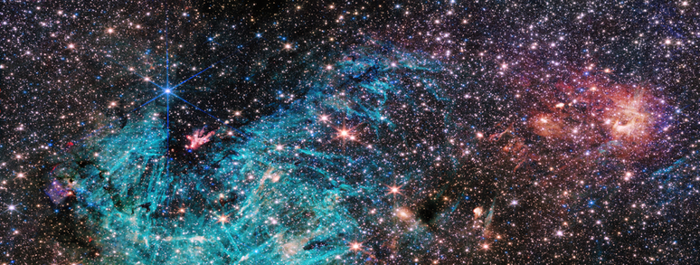 Aglomerado de protoestrelas produzem fluxos de matéria nesta foto do centro da Via Láctea (Imagem: Reprodução/NASA, ESA, CSA, STScI, Samuel Crowe (UVA))
