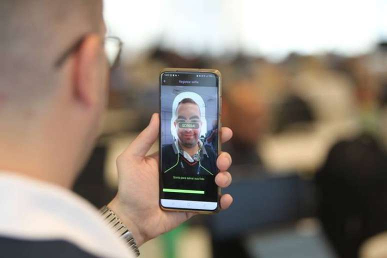 Operadoras estão exigindo biometria facial para coibir fraudes em pedidos de reembolso