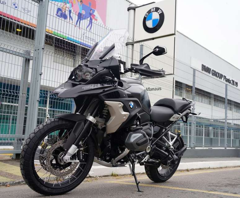 R 1250 GS é um dos modelos produzidos pela BMW na fábrica de Manaus, única fora da Alemanha 100% dedicada às motos (Foto: Arquivo)
