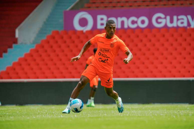 Saiba onde assistir o jogo entre Brasil e Equador pelas Eliminatórias