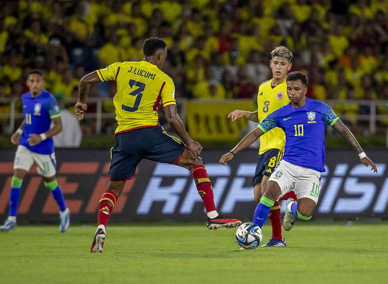 Seleção Brasileira está escalada para jogo contra a Argentina; confira!