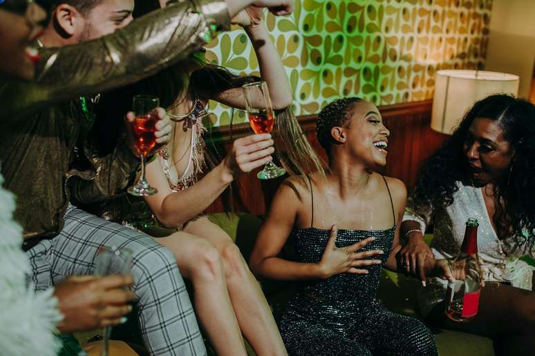 Moon Sign: Why does the Moon show who you are drunk and lonely?