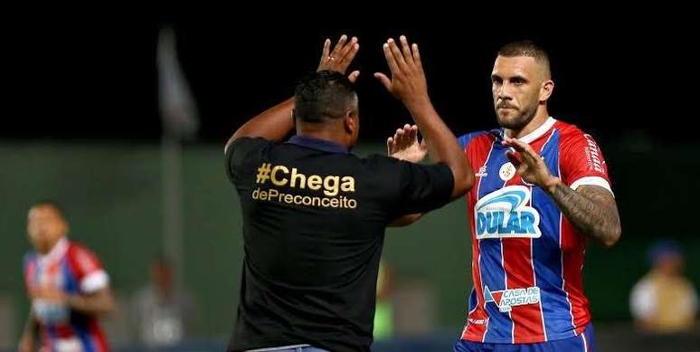 Bahia promotes anti-racist action with Corinthians