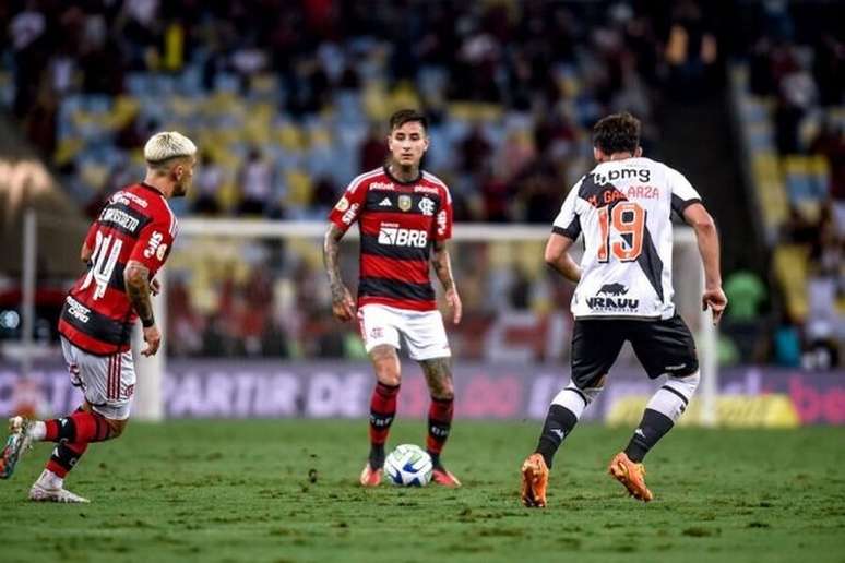 Jogo de futebol hoje: 2 atletas do Flamengo podem entrar em campo por  seleções