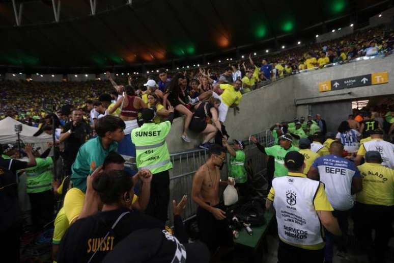 Revolta e revanche: Argentina e Chile 'salvam' a disputa em Itaquera -  Placar - O futebol sem barreiras para você