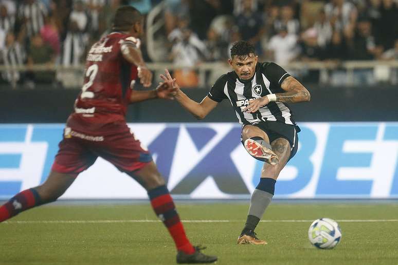 Fortaleza x Botafogo ao vivo pelo Brasileirão Série A 2023; siga transmissão