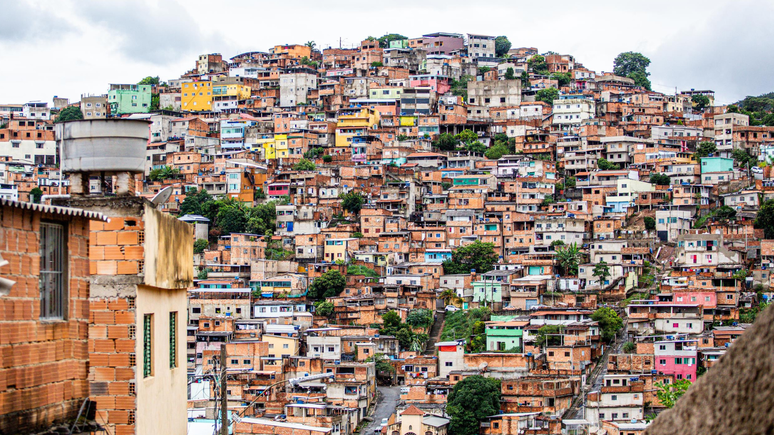 Aglomerado da Serra possui iniciativas voltadas para o meio ambiente, cultura, inclusão social e luta contra a desigualdade