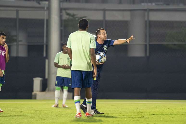 Brasil x Argentina: onde assistir ao clássico no Mundial sub-17