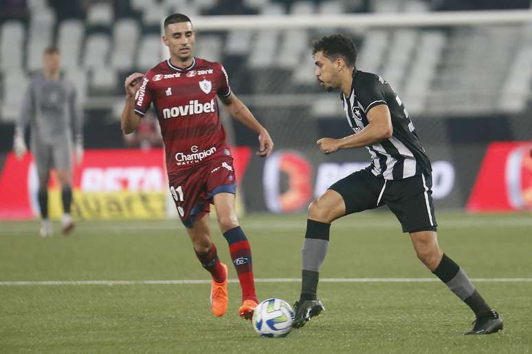 Brasileirão: Botafogo fica no empate com Fortaleza e perde chance de voltar  à liderança