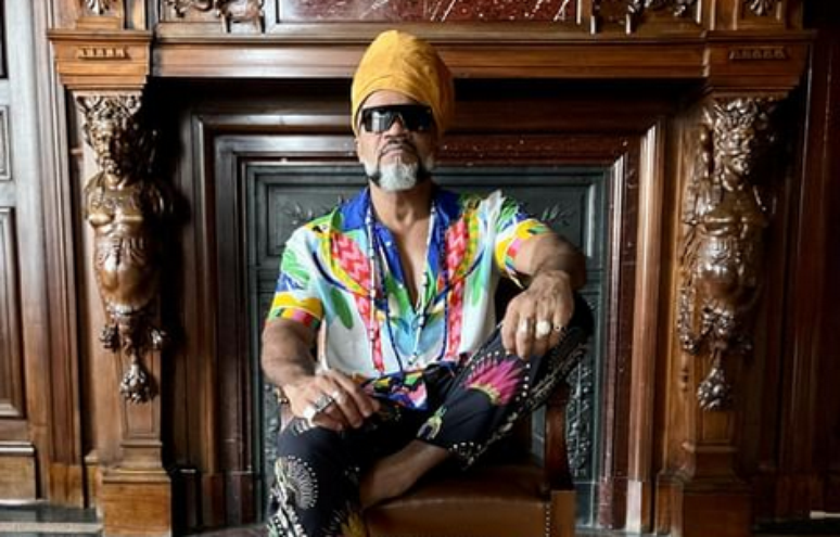 O cantor Carlinhos Brown