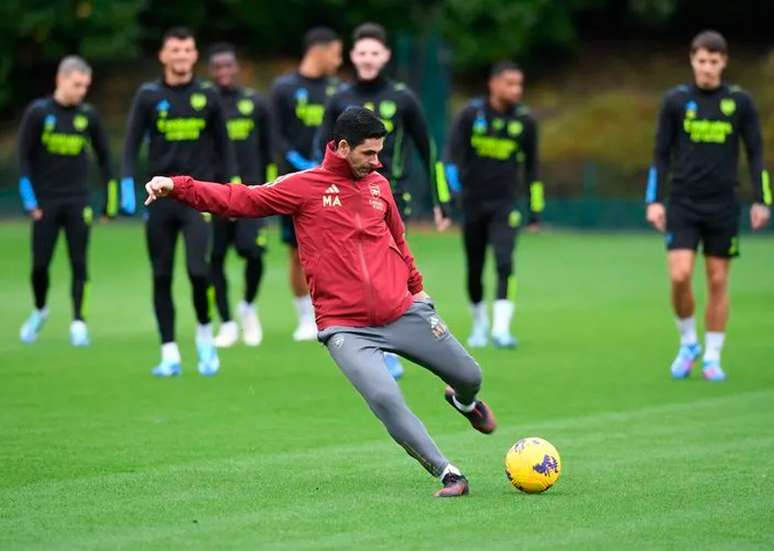 Manchester City x Arsenal: palpites, onde assistir ao vivo, escalações e  horário