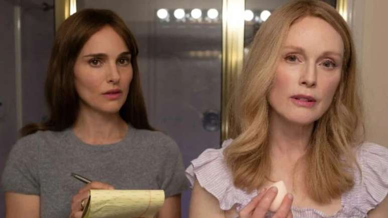 A opinião da crítica sobre "Segredos de Um Escândalo", novo drama com Julianne Moore e Natalie Portman