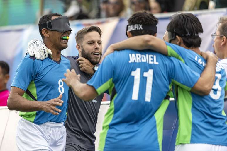 Brasil goleia Chile e garante futebol de cegos no Parapan-23