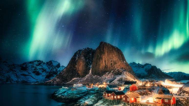 Aurora boreal: veja 7 países onde é possível ver as luzes coloridas no céu