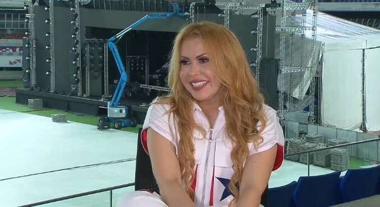 “I don’t miss it,” Joelma says of not kissing anyone in four years