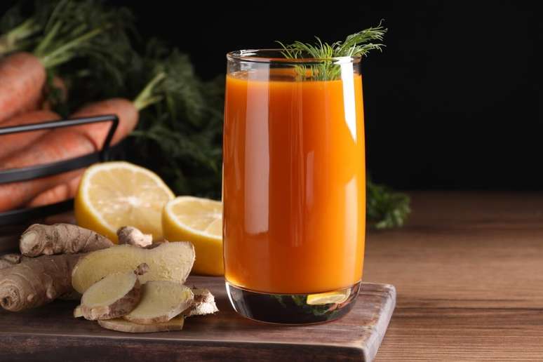 Suco de laranja com cenoura