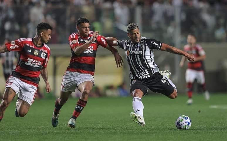 Flamengo x Atlético-MG: onde assistir ao vivo, horário e prováveis  escalações do jogo pelo Brasileirão