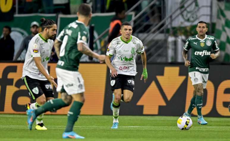 América enfrenta o Palmeiras no Allianz buscando primeira vitória fora de casa.