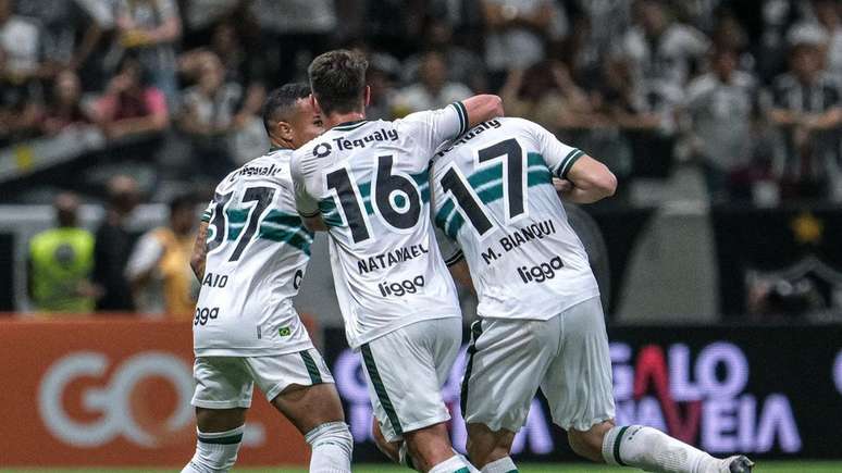 Coritiba X Botafogo: Horário, Onde Assistir E Escalações - 36° Rodada ...