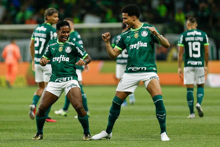 Endrick e Murilo, atletas da Sociedade Esportiva Palmeiras. 