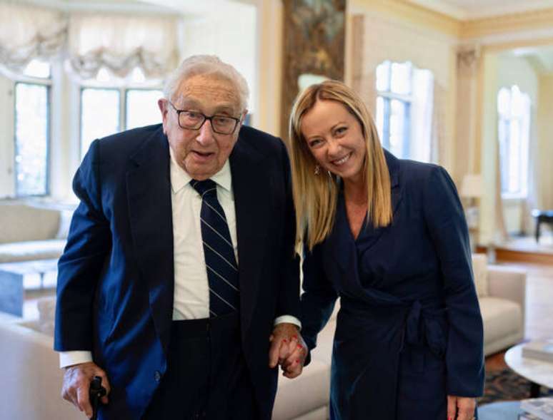 Meloni se reuniu com Kissinger em julho passado