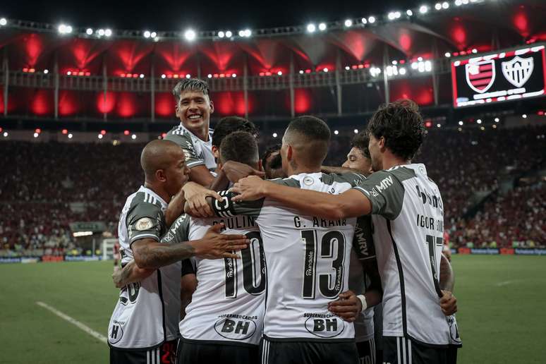 FLAMENGO 1 X 0 ATLÉTICO MG AO VIVO DIRETO DO MARACANÃ