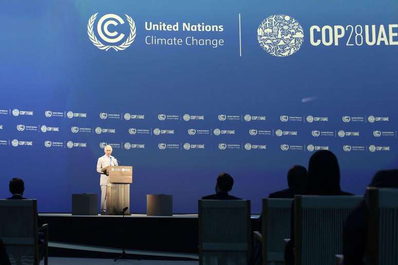 Líderes mundiais se reúnem em Dubai pelos próximos dias para discutir soluções para o clima