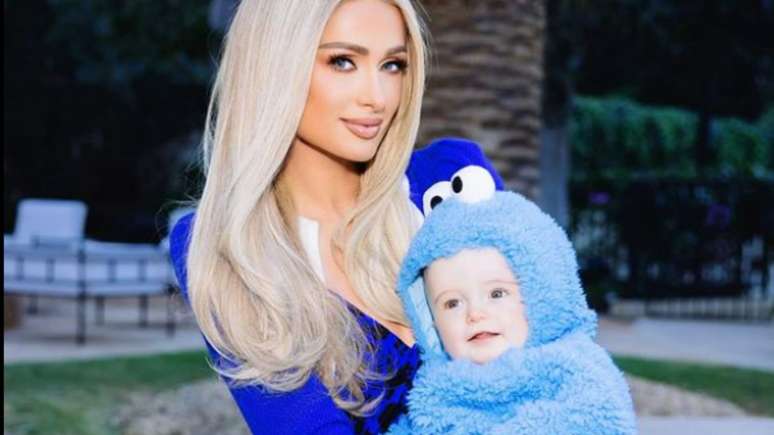 Entenda por que Paris Hilton busca barriga de aluguel para seus filhos -