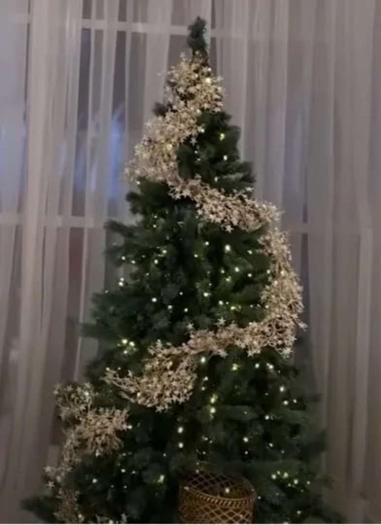 Uma das árvores de Natal de Ana Hickmann