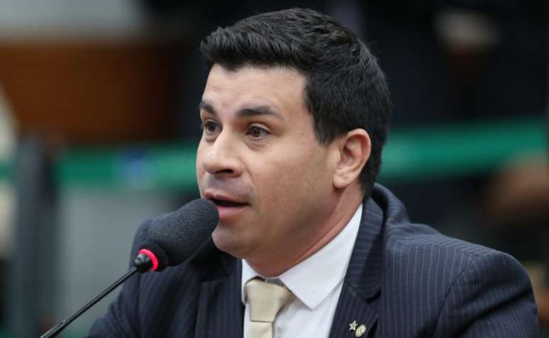 The Commission approves the regulation of the national solidarity economy policy