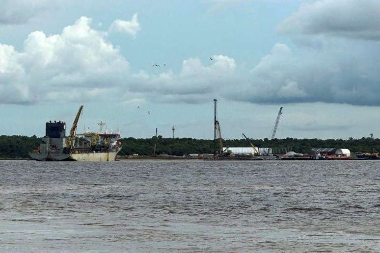 A costa da região de Essequibo contém vastas reservas de petróleo