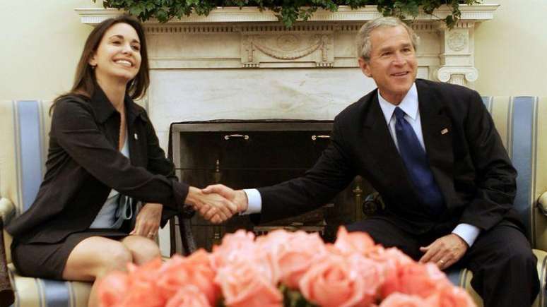 O início da carreira política de Machado se baseou na sua sintonia com Washington. Na foto com o ex-presidente George W. Bush.