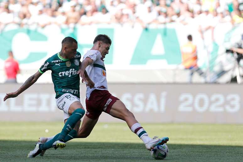 Atacante Breno Lopes foi o destaque do Palmeiras contra o Flu