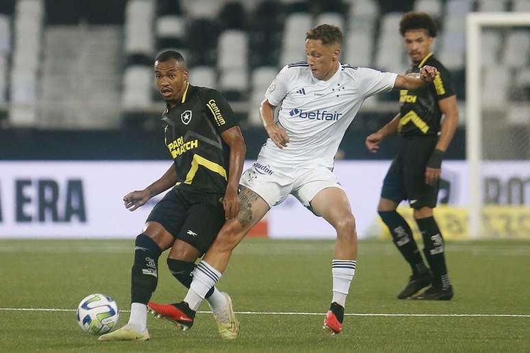 Bahia empata com o Cruzeiro e chega ao 6º jogo sem vencer no