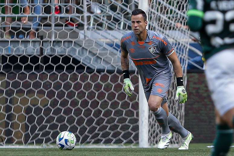 Fábio se destaca em jogo do Fluminense 