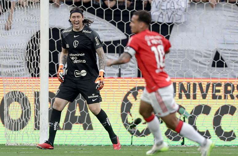 Corinthians chega a terceira pior sequência na temporada após