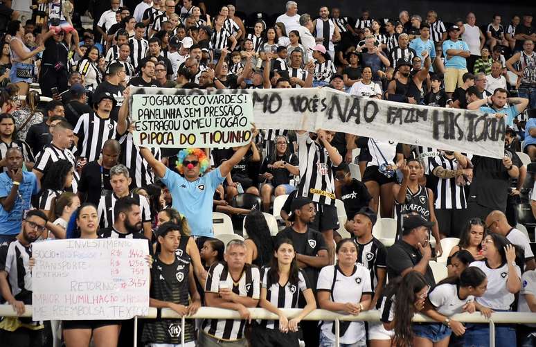 Vocês estão assistindo o Acesso Total? : r/botafogo