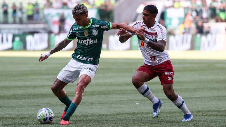 Palmeiras faz as contas após empates; saiba a pontuação necessária para ser  campeão