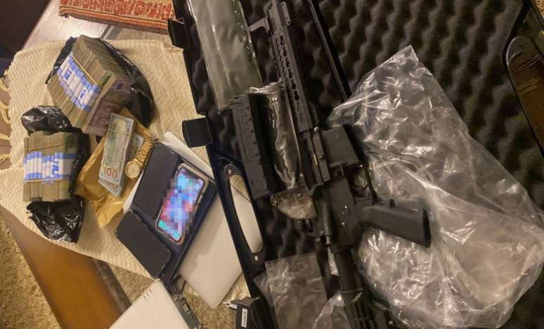A Operação DAKOVO visa combater o tráfico internacional de armas