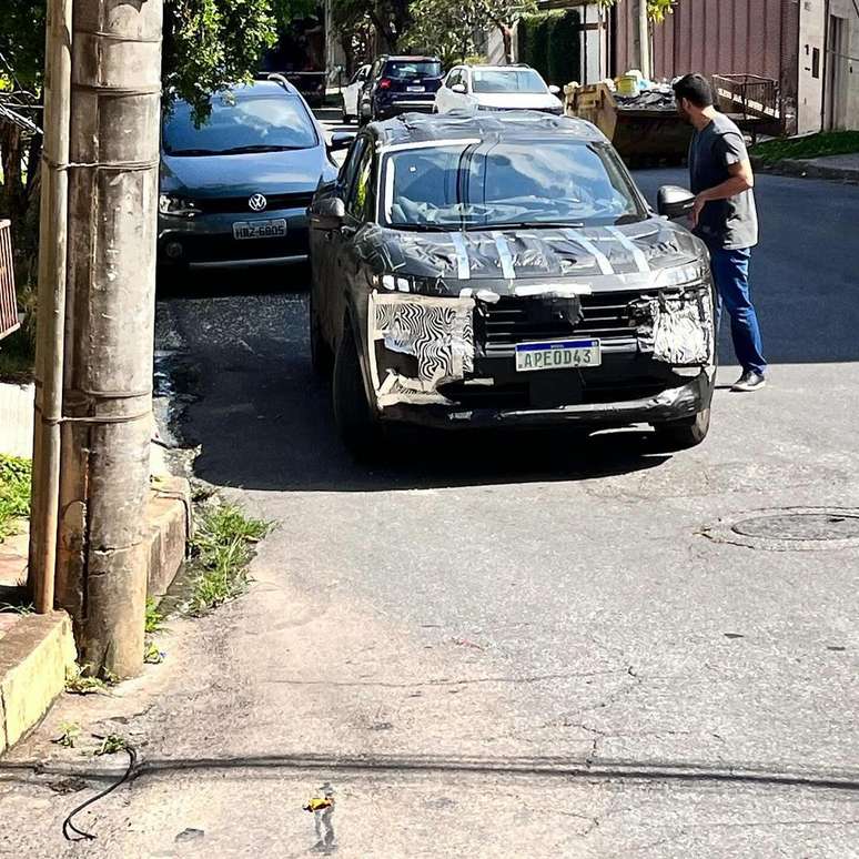Novo Nissan Kicks em testes no Brasil