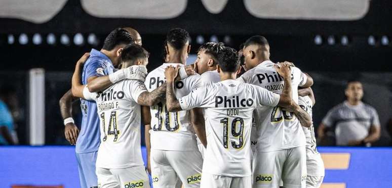 Santos é rebaixado pela primeira vez na história após derrota para o  Fortaleza