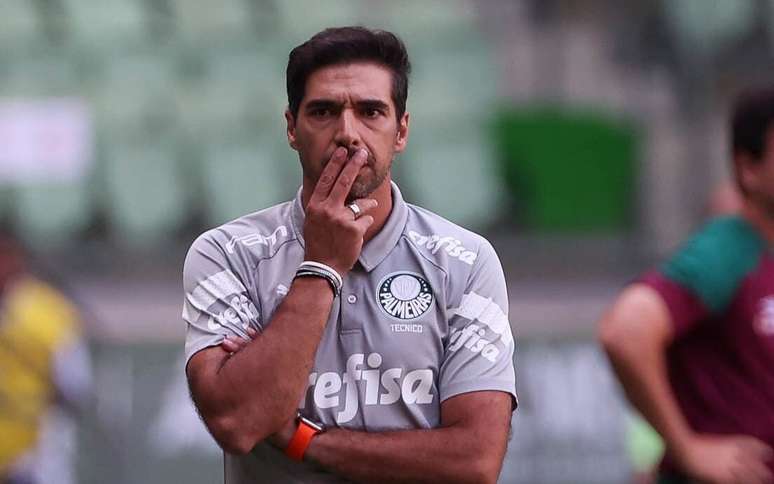 Abel Ferreira e o futuro: O próximo passo tem de ser muito bem