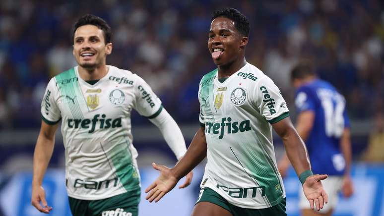 Palmeiras marca no final e vence Cruzeiro pelo Campeonato