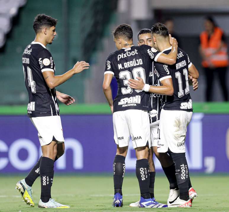 Opinião: Como seria o time dos sonhos do Corinthians